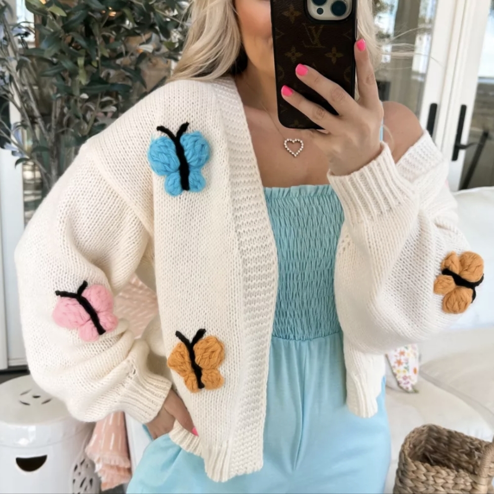 Luna Ivy Butterfly Embroidered White Cardigan Swe… - image 6